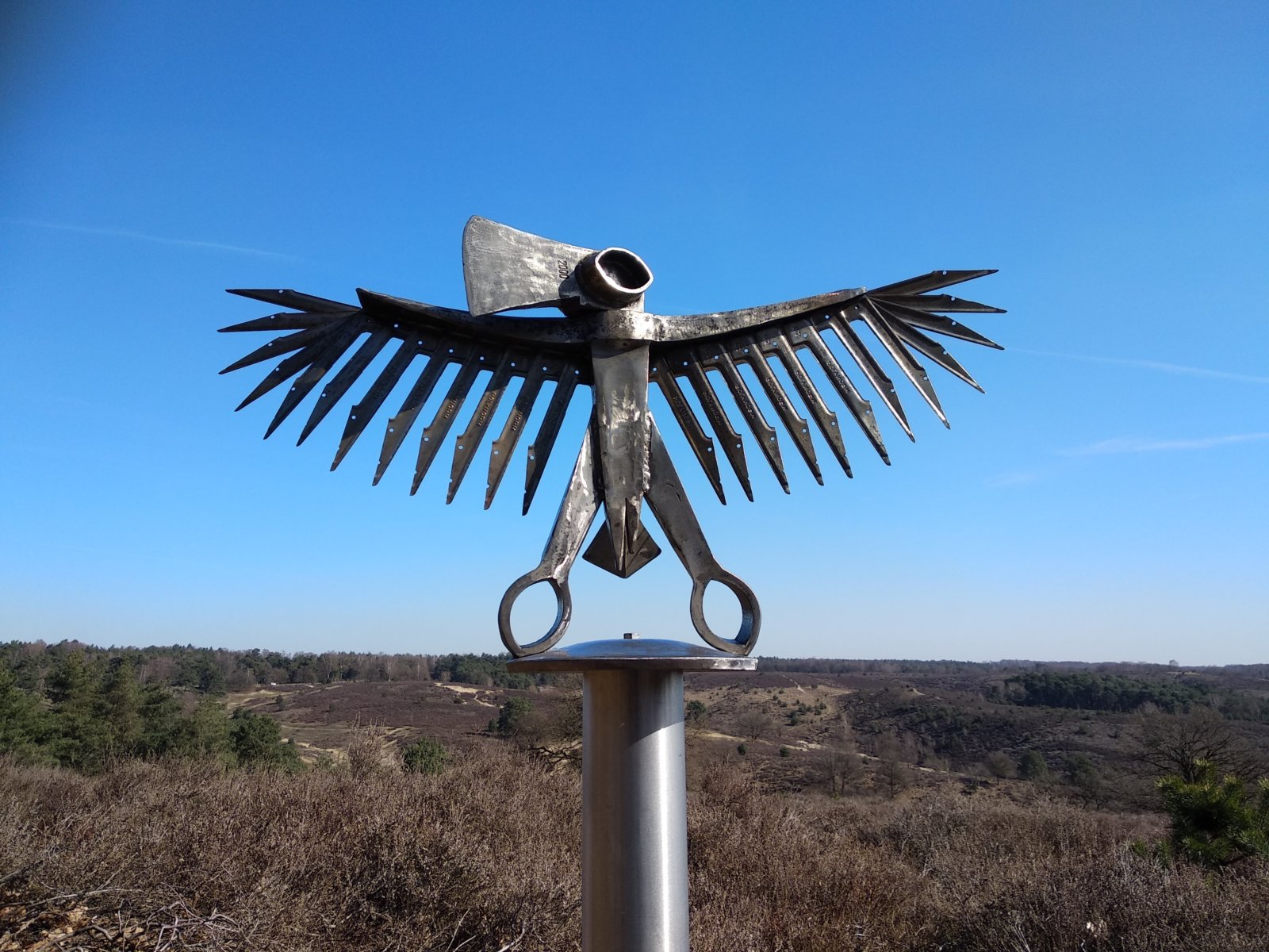 Animalized Iron Eagle Recycle Art Hubert Van Soest Decreatievelink Netherlands