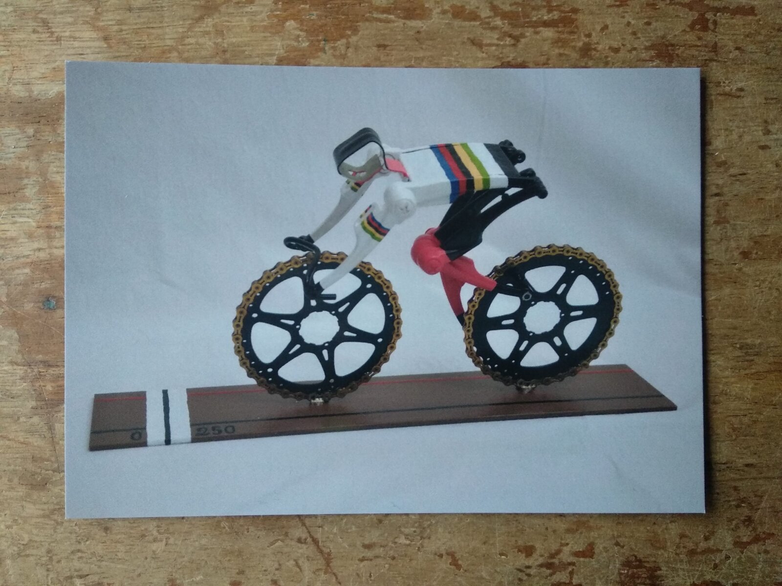 Fietskunst Ansichtkaart Sculptuur Wereldkampioen Cyclist Gemaakt Door Hubert Van Soest